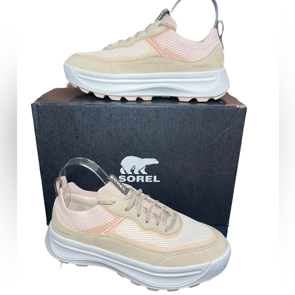 Sorel Sneakers Ona 503 Low Knit Platform Shoes Peach White Womens Size 10 NEW